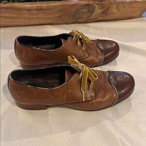 Wolverine 1883 men’s Brown tan  Lace-Up Oxford Leather‎ Shoes size 10